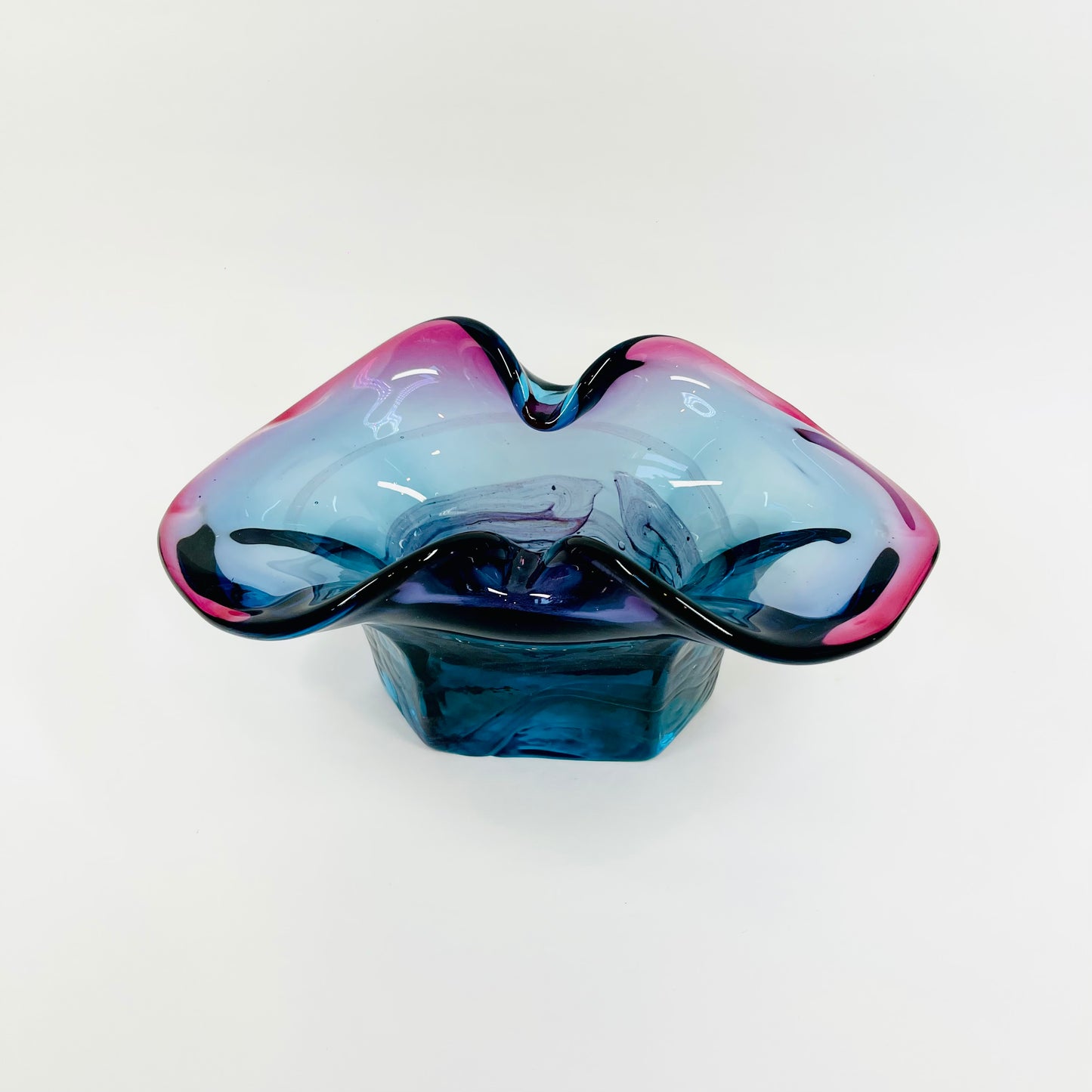 1970s MURANO PURPLE BLUE PINK TIE DYE LIP BOWL