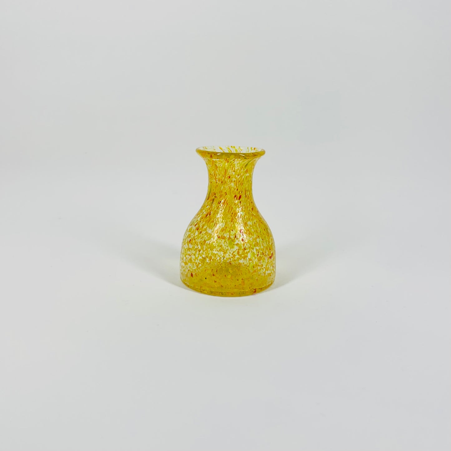 80s KOSTA BODA MINI YELLOW VASE BY BERTIL VALLIEN