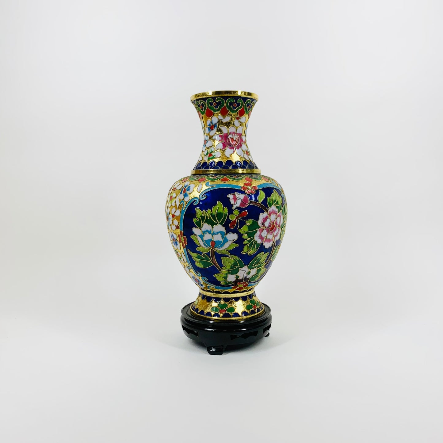 VINTAGE CHINESE CLOISONNÉ VASE