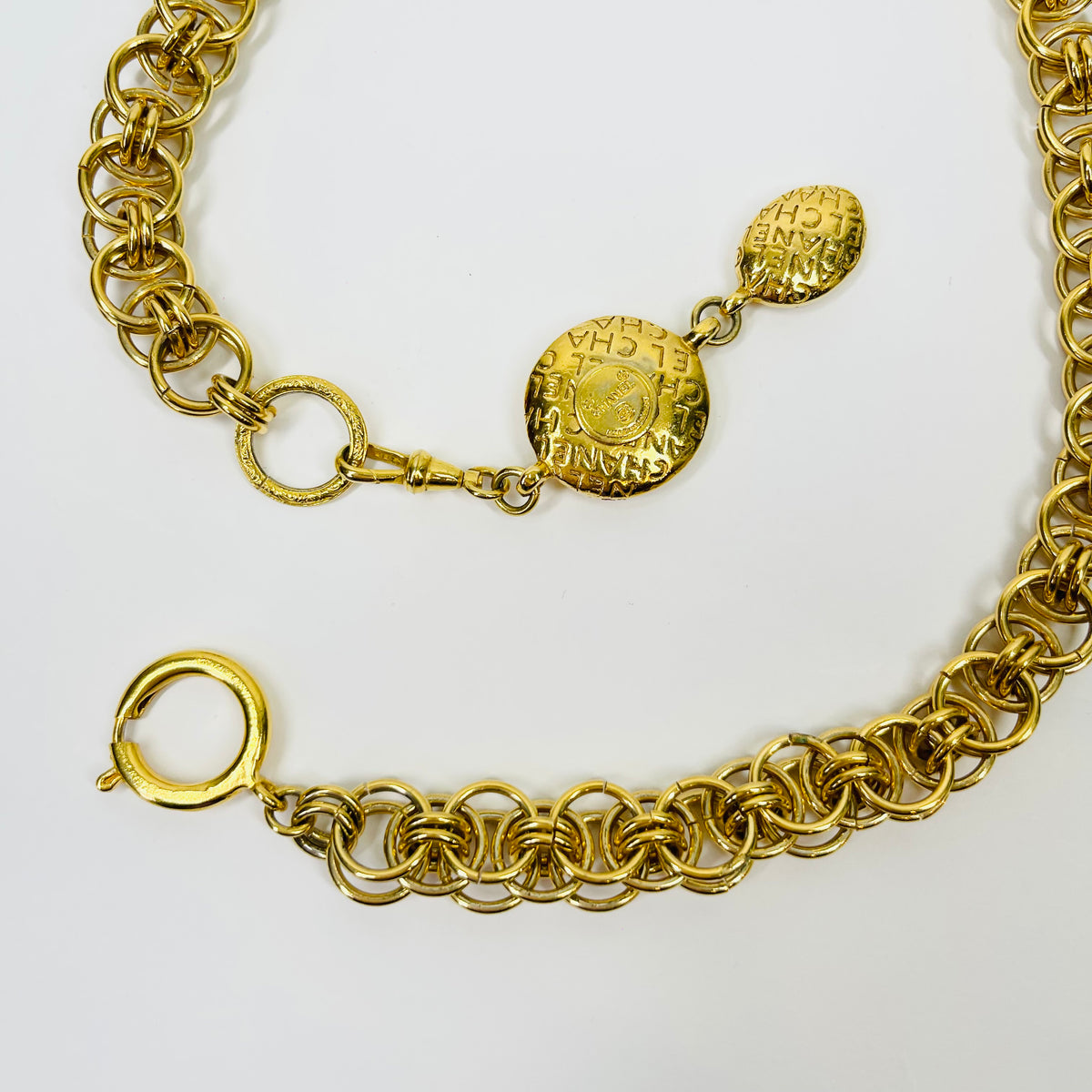 1980s CHANEL FANCY LINKS MADEMOISELLE PENDANT NECKLACE