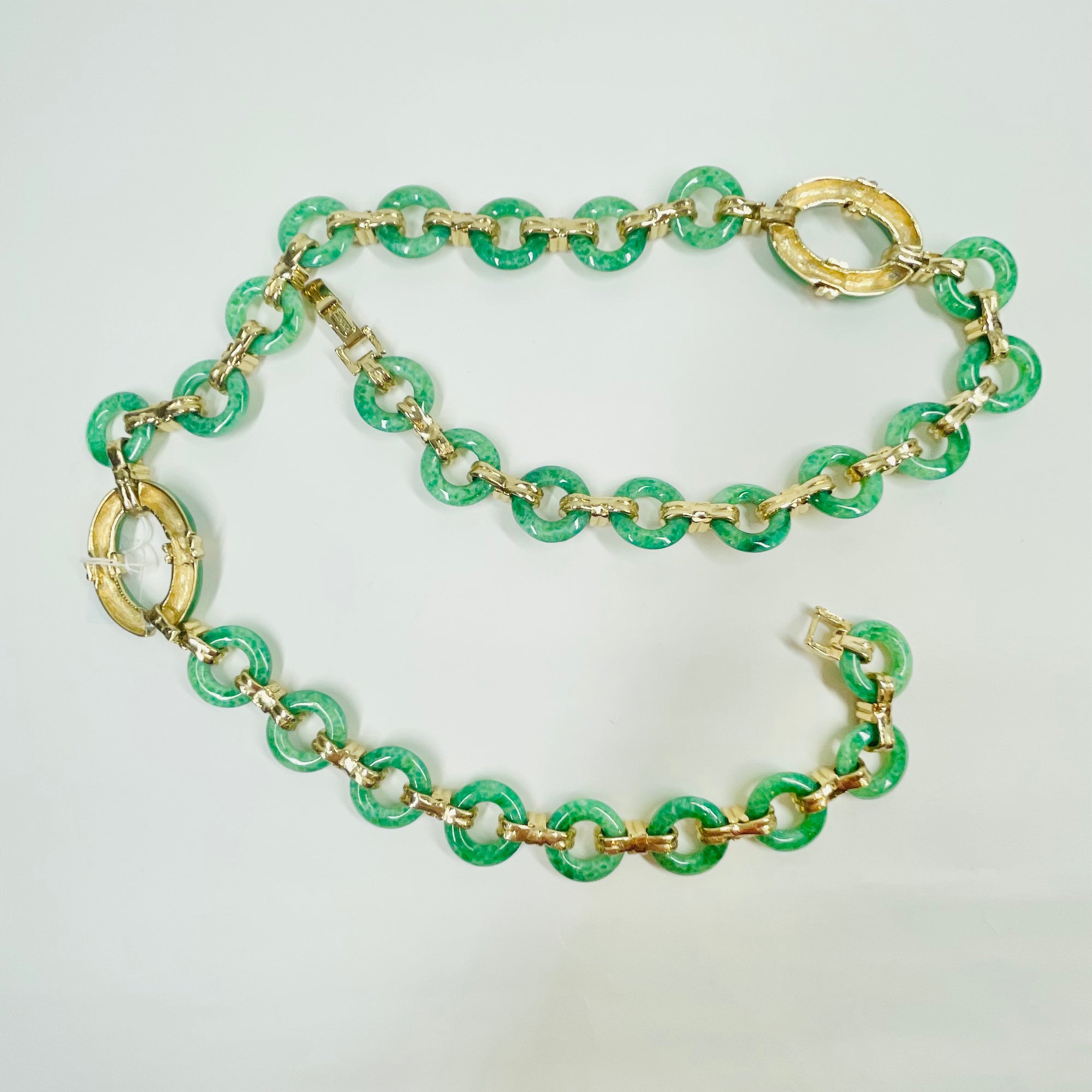 ANTIQUE ART DECO CINER GOLD PLATED JADE GLASS NECKLACE/BELT