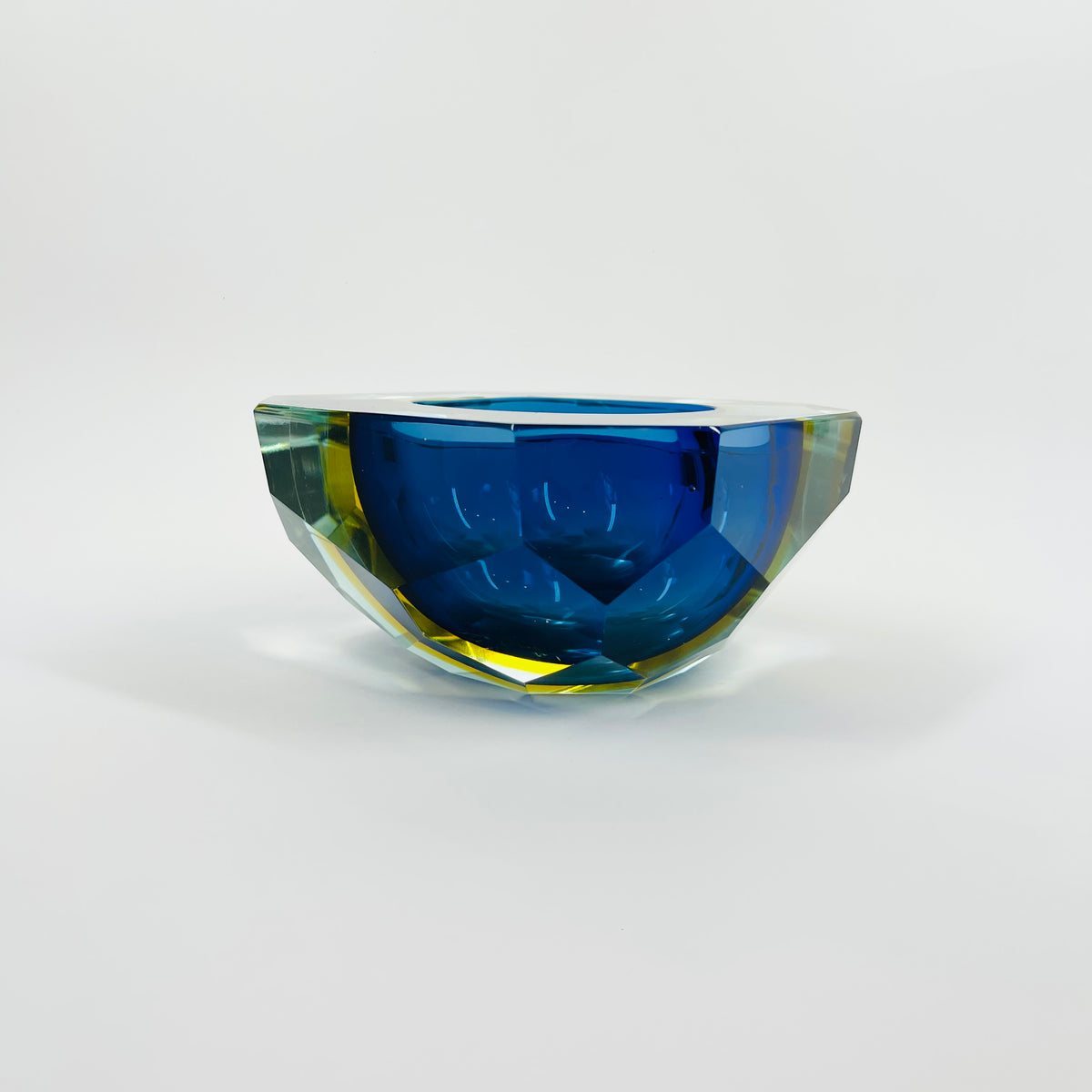 1950s MURANO MANDRUZZATO COBALT BLUE AMBER SOMMERSO DIAMOND FACETED GLASS BOWL