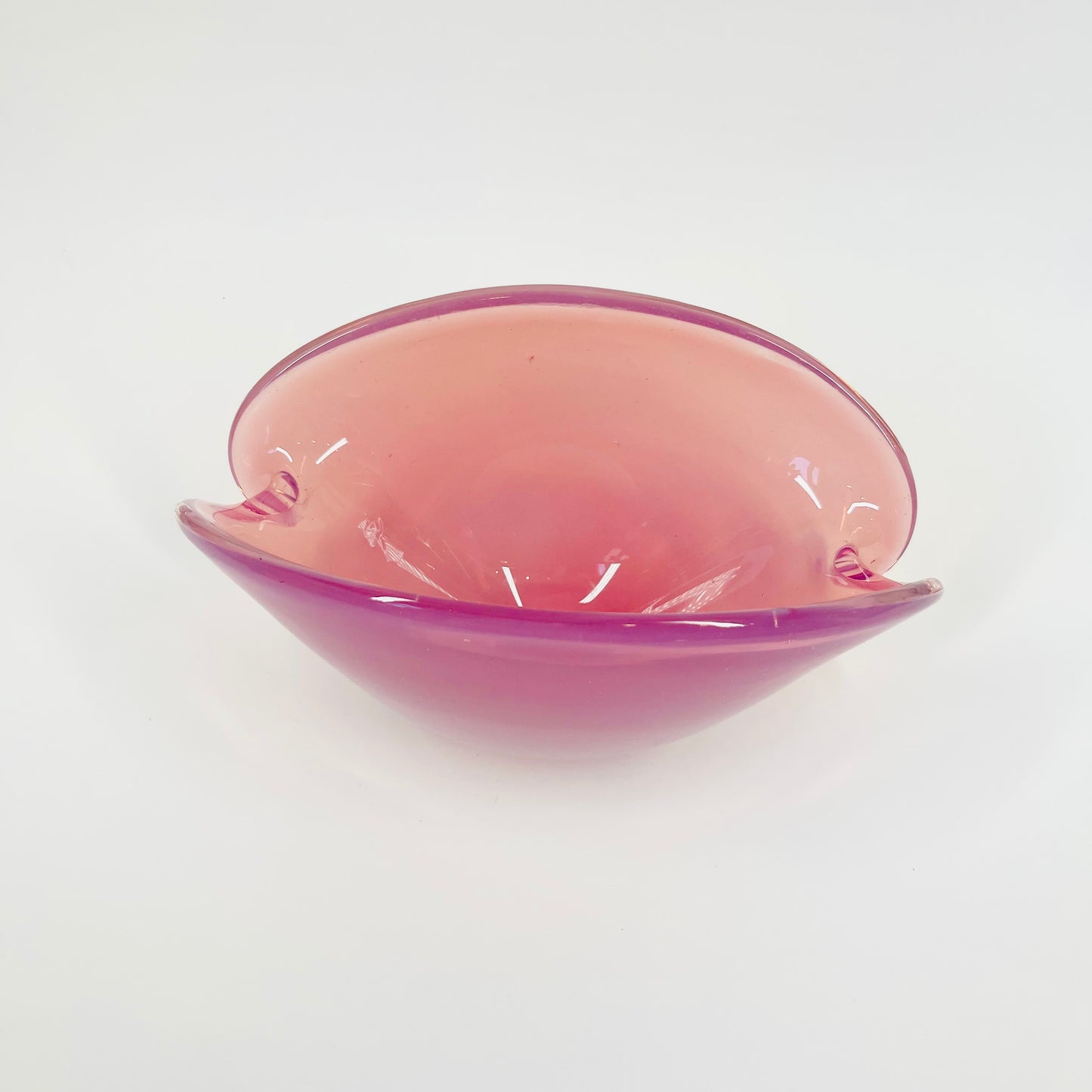 1950s PINK MURANO OPALESCENT GLASS SHELL BOWL