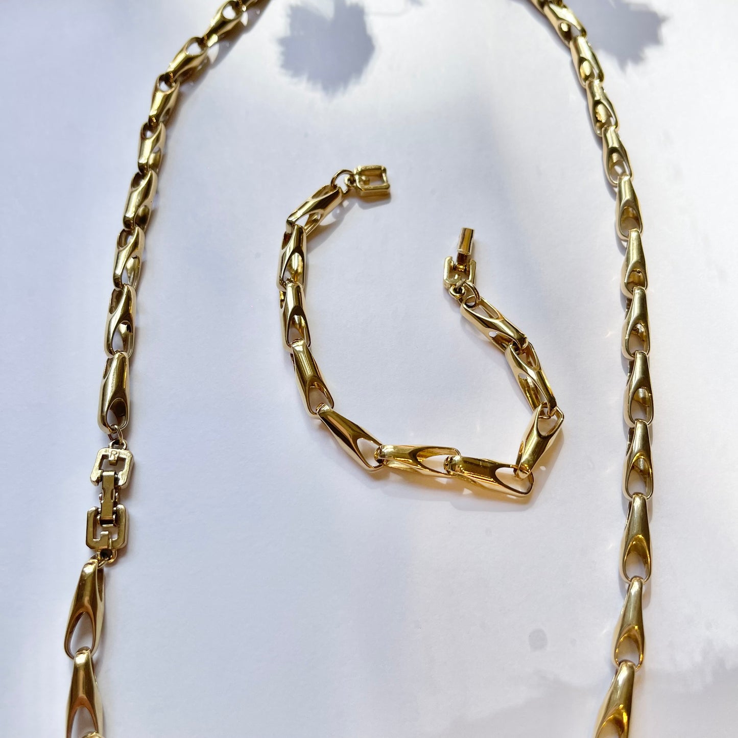 1990s GIVENCY HARD LINKS CHAIN SUITE