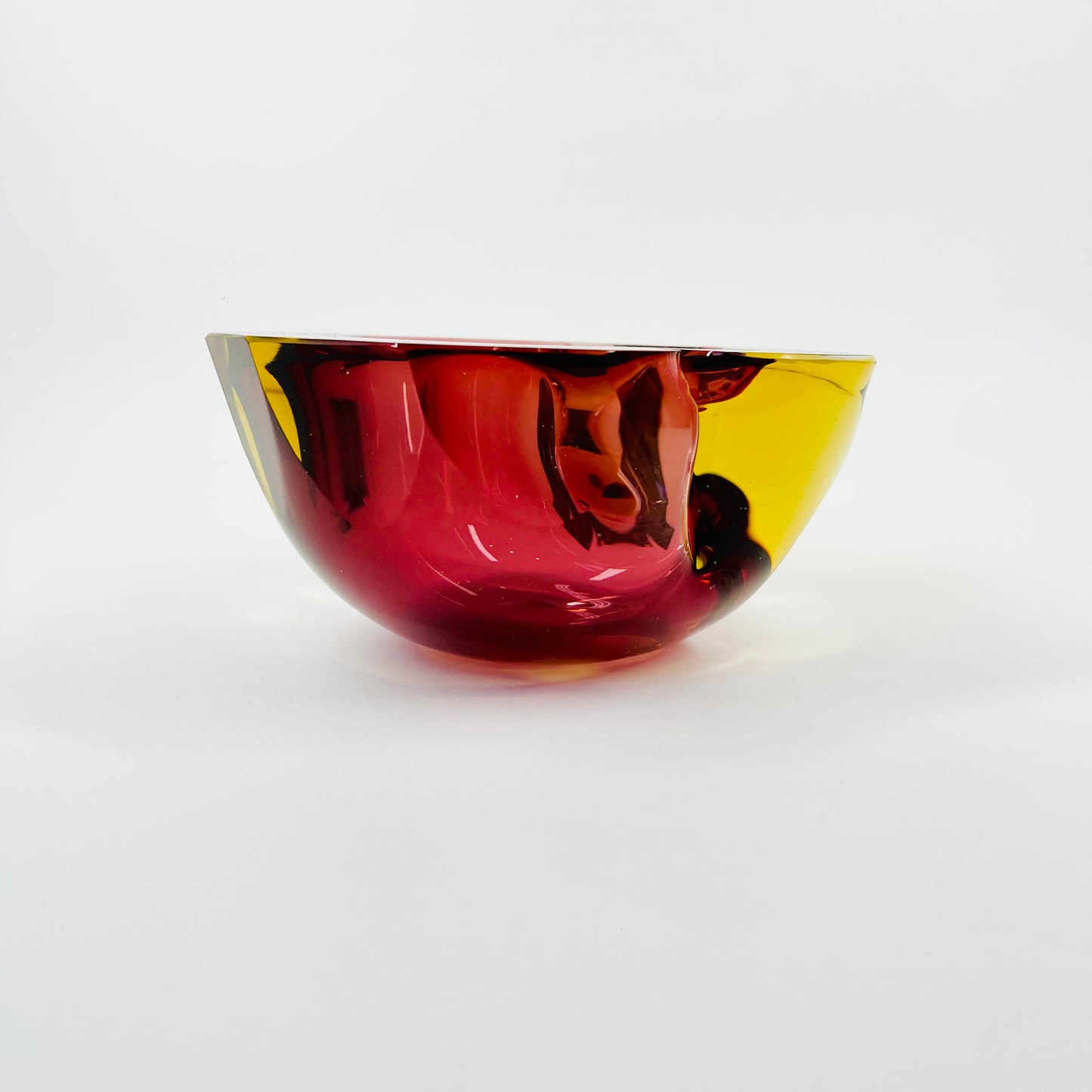 1950s FACETED TRI-COLOUR GEODE MANDRUZZATO BOWL