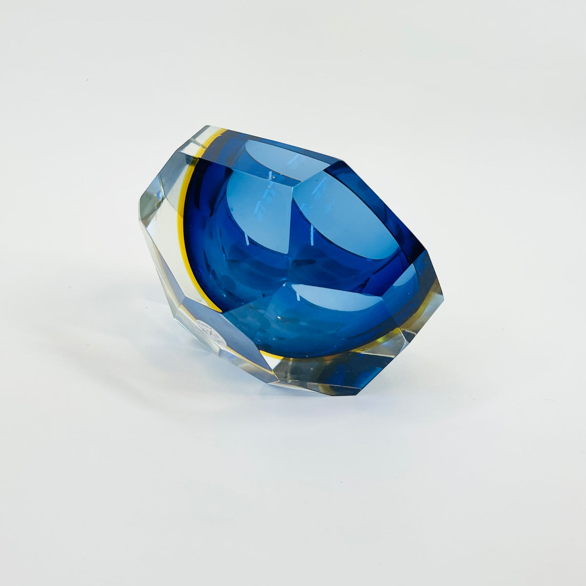 1950s MURANO MANDRUZZATO COBALT BLUE YELLOW SOMMERSO DIAMOND FACETED RECTANGULAR GLASS BOWL
