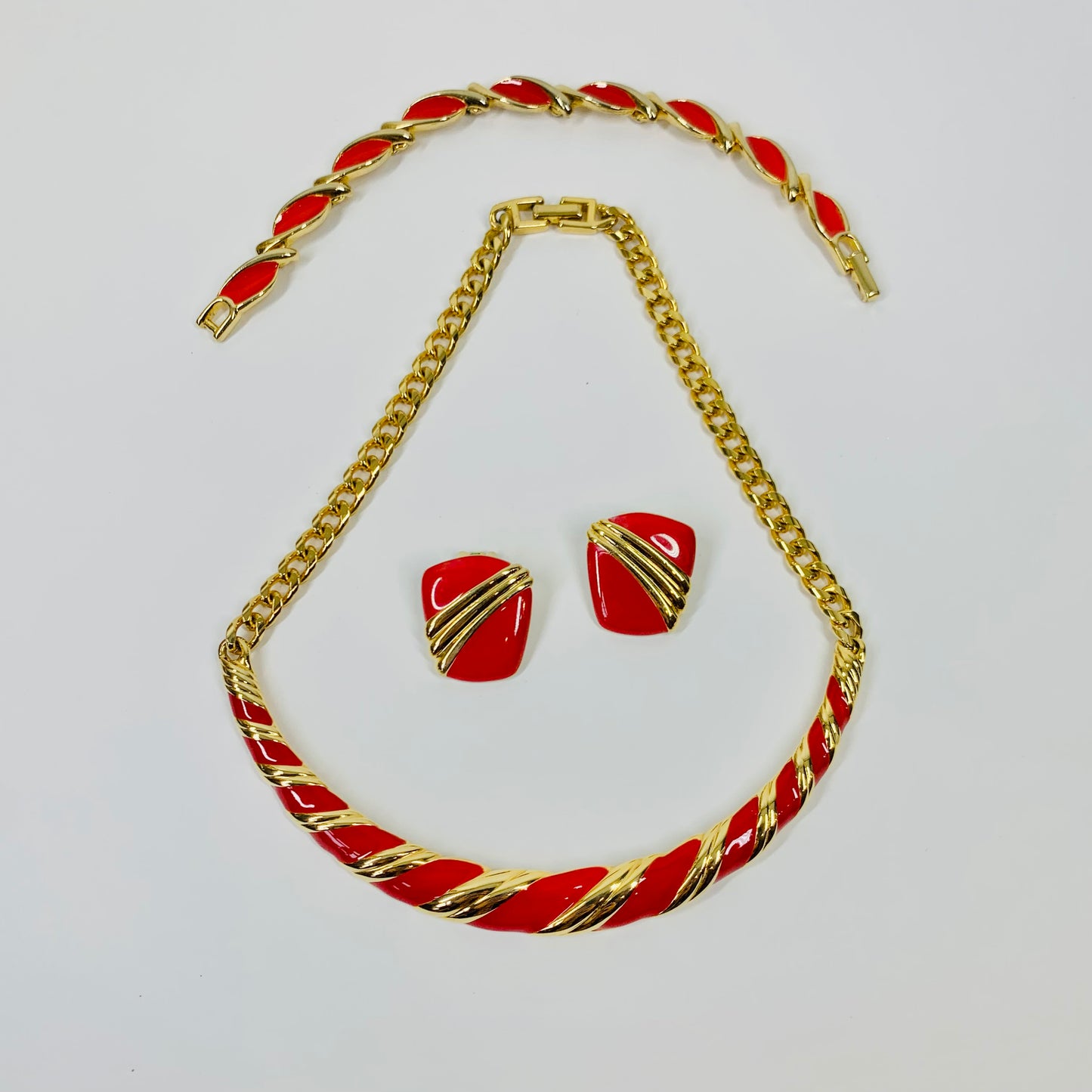 80s BARCS RED ENAMEL NECKLACE SUITE