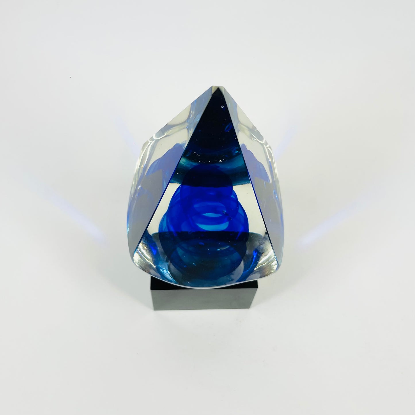 1980s FACETED MURANO COBALT BLUE ART GLASS OBELISK