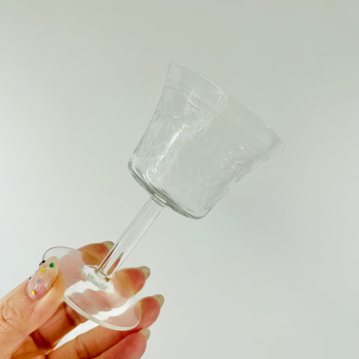 ANTIQUE ETCHED PALL MALL LIQUEUR GLASSES