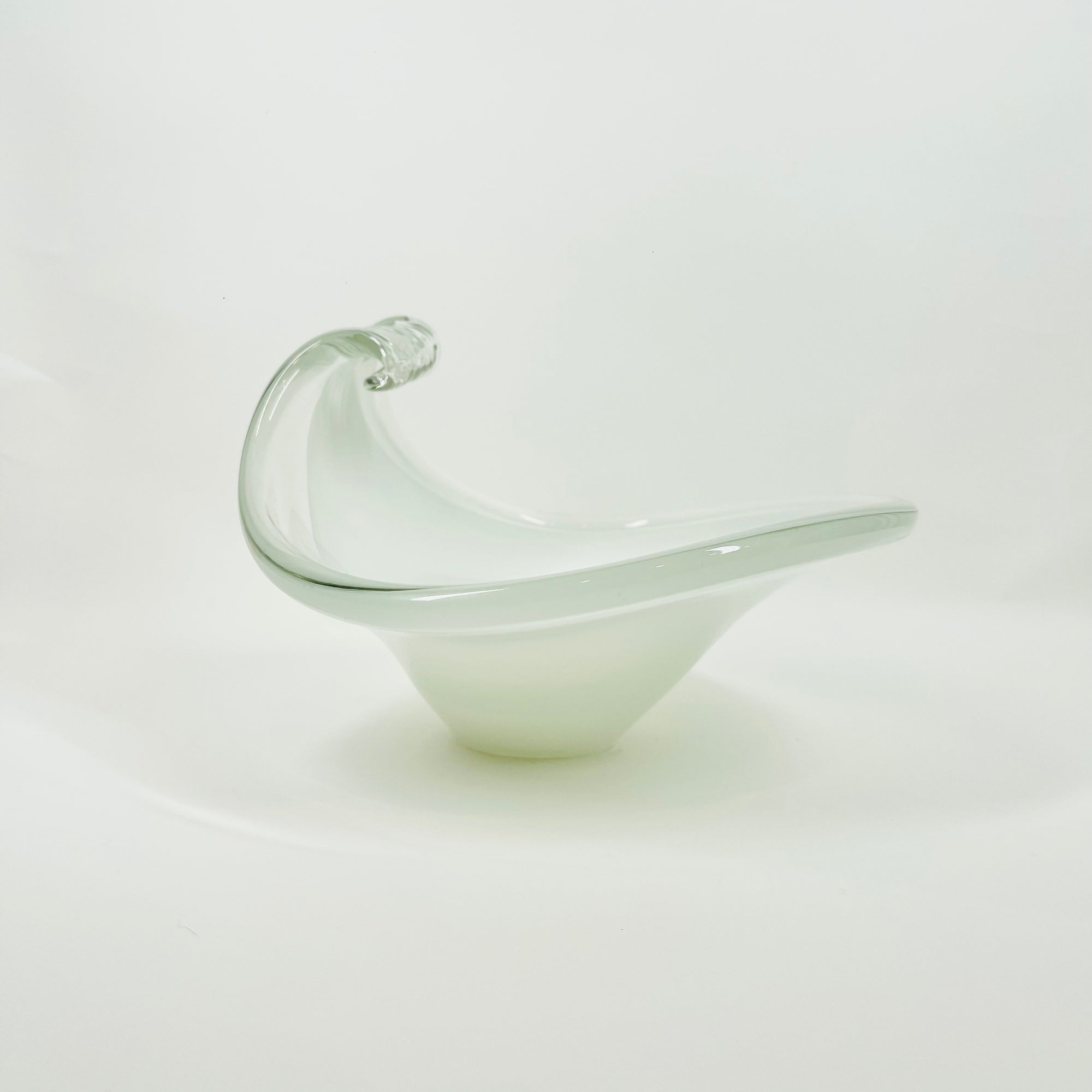 1970s JAPANESE CASED WHITE GLASS HOKUSAI WAVES BOWL