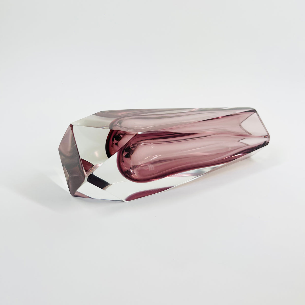 1960s PINK AMETHYST MURANO SOMMERSO FACETED GLASS BLOCK VASE