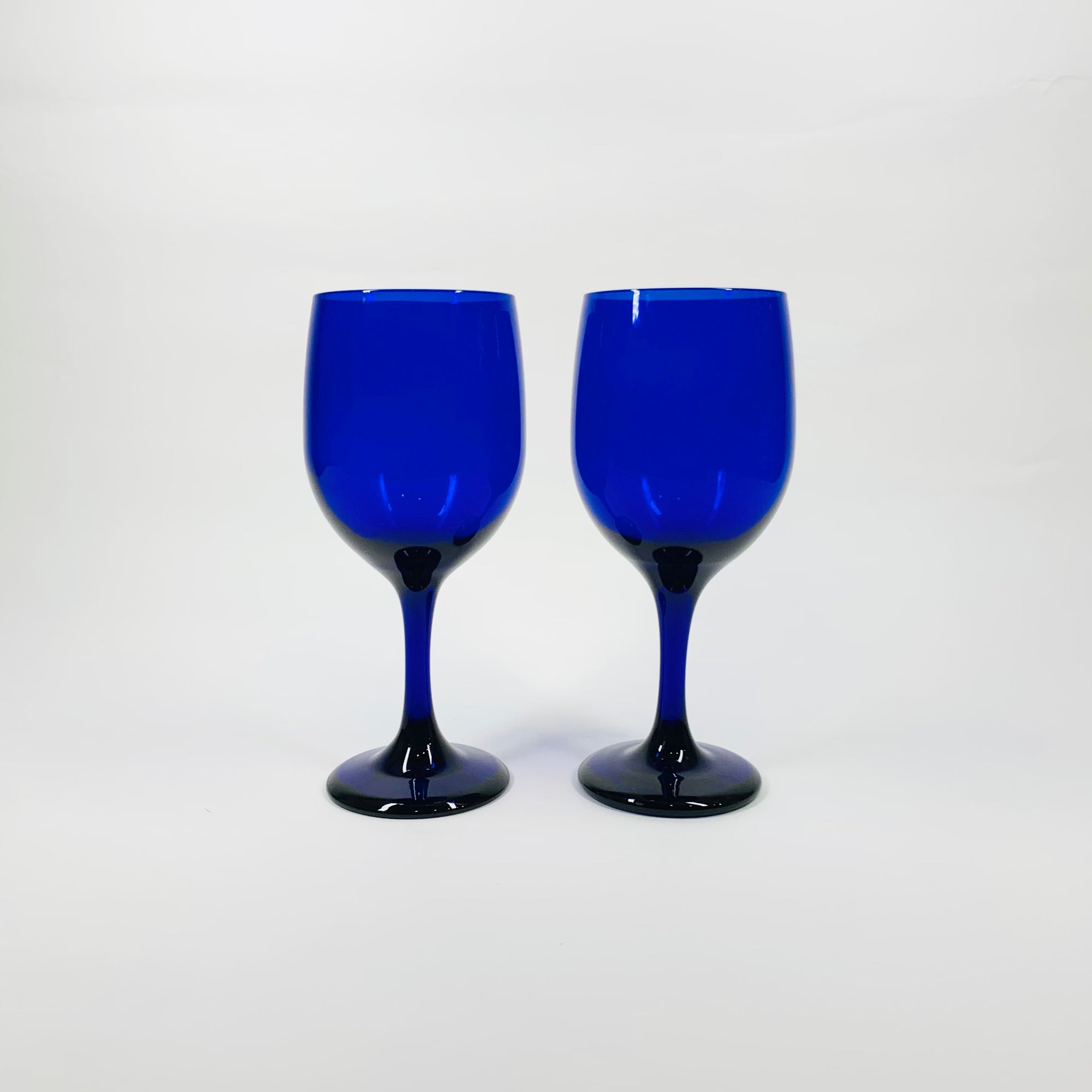BLUE LIBBEY WINE GLASSES