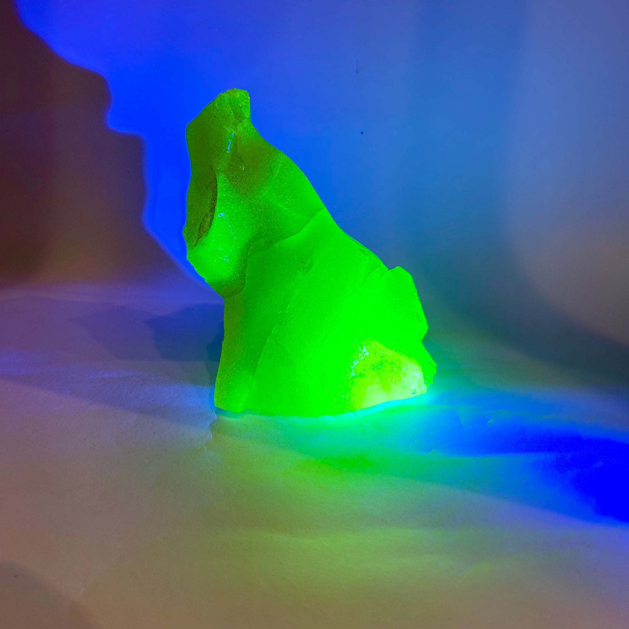 RAW URANIUM GLASS CULLET