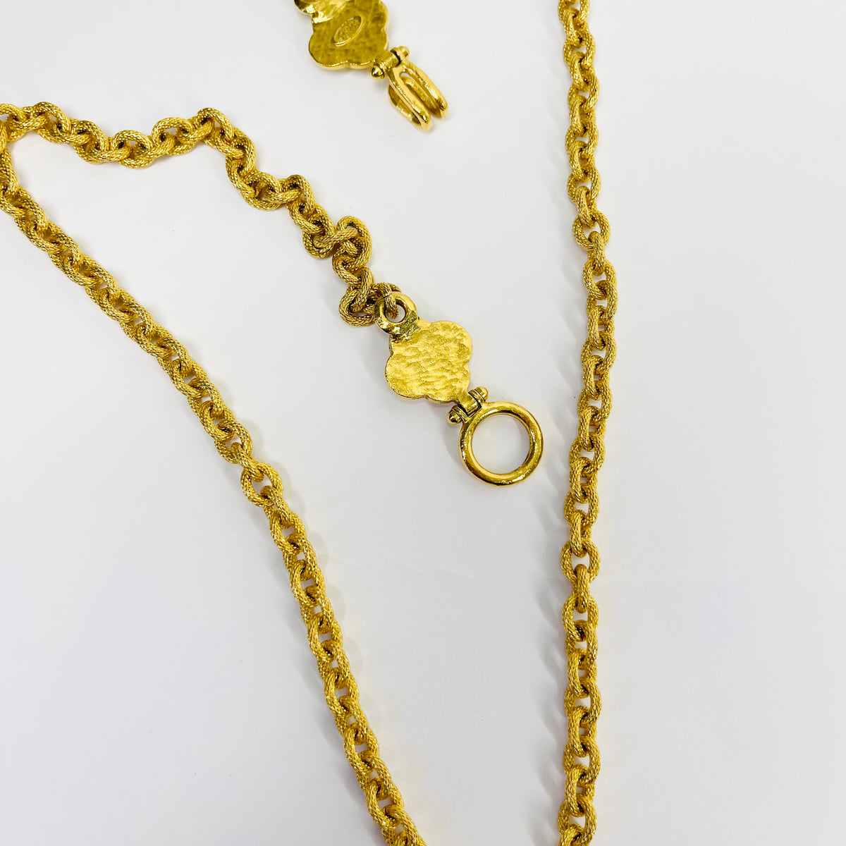 1995 CHANEL CC LOGO MUGHAL STYLE LAPIS AZULI MEDALLION PENDANT NECKLACE