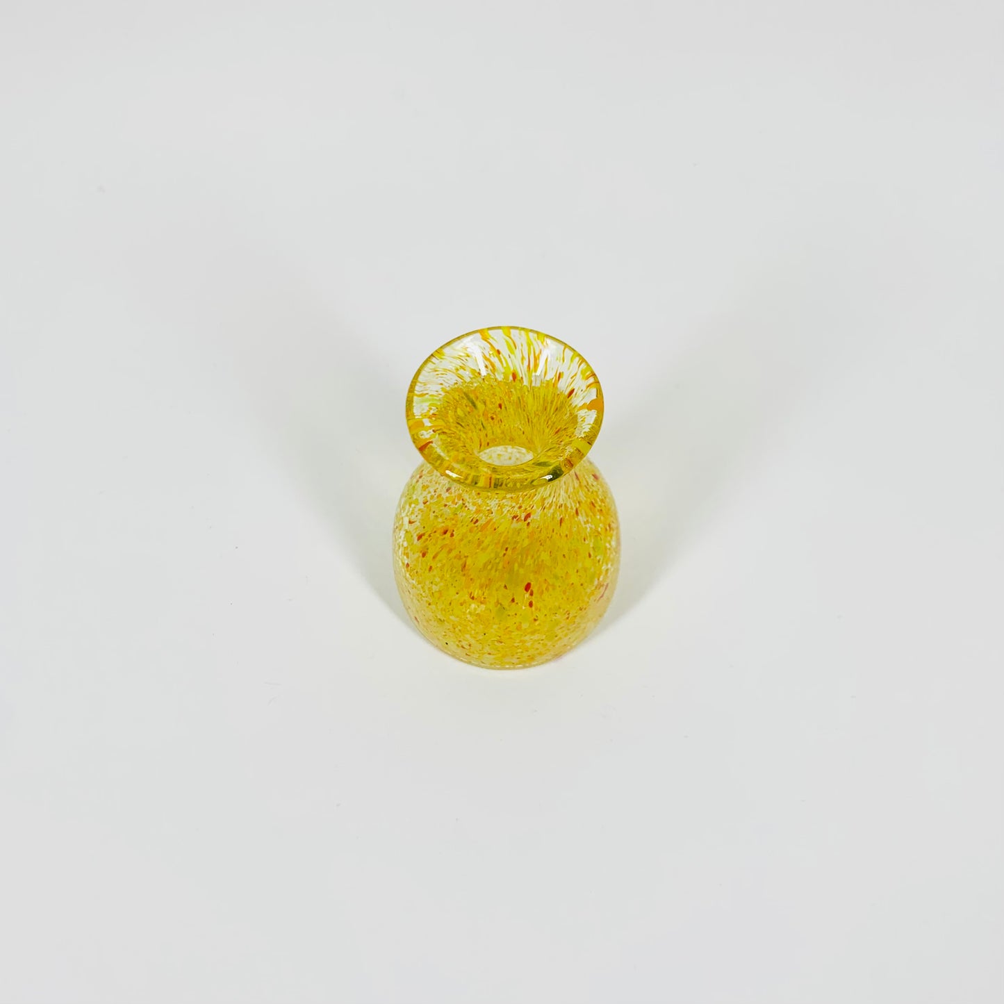 80s KOSTA BODA MINI YELLOW VASE BY BERTIL VALLIEN