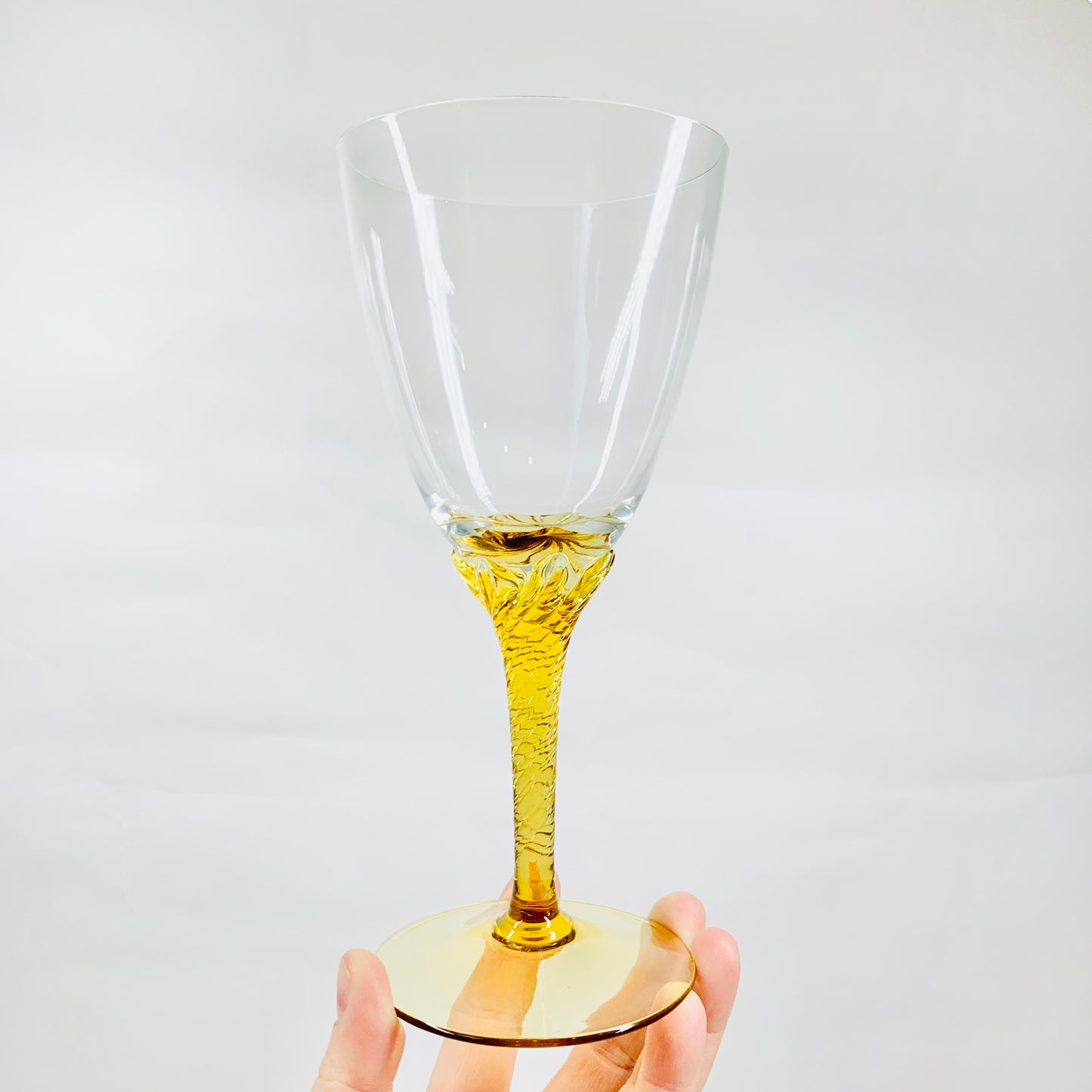 AMBER WINE GLASSES