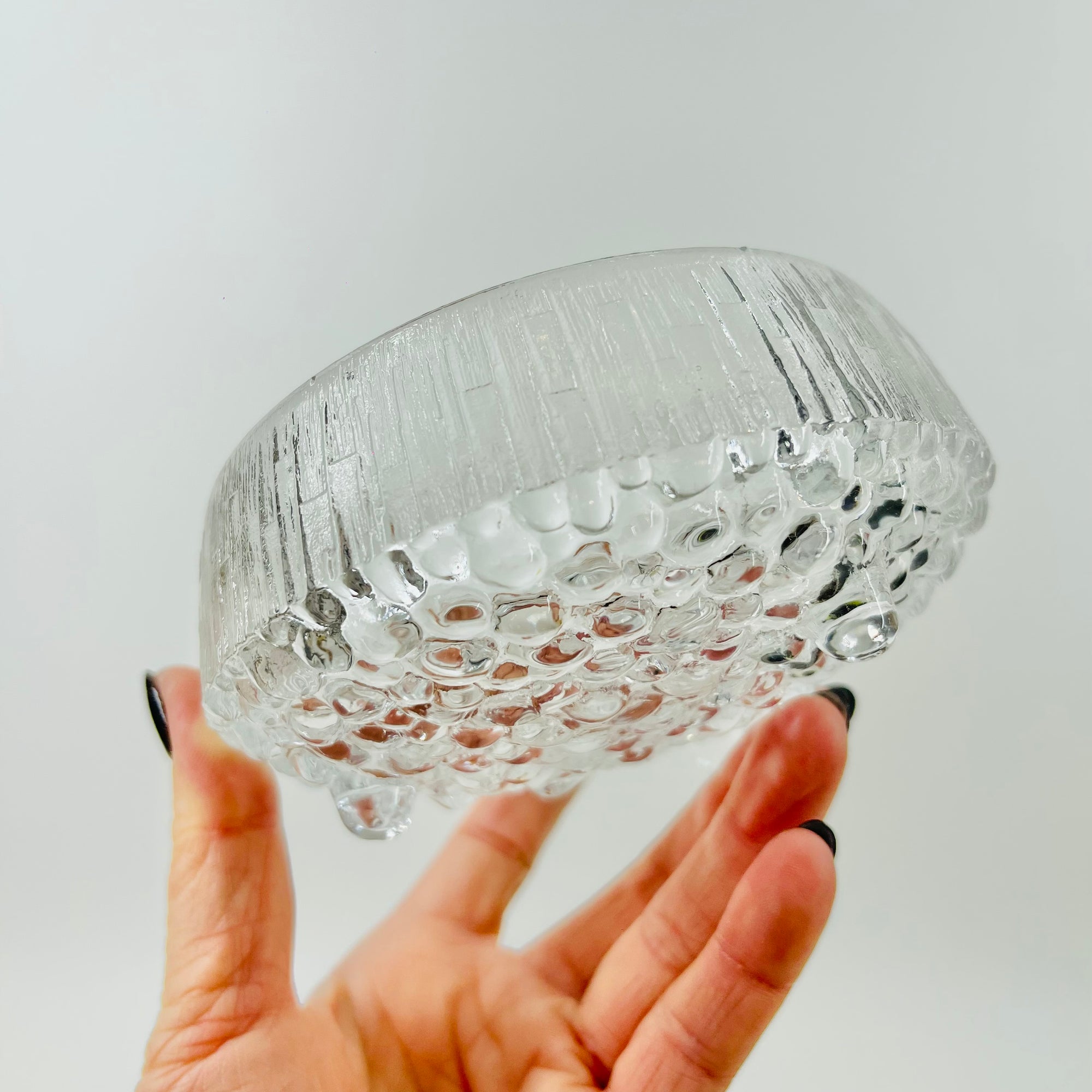 1970s IITTALA ULTIMA THULE ICE GLASS BOWL