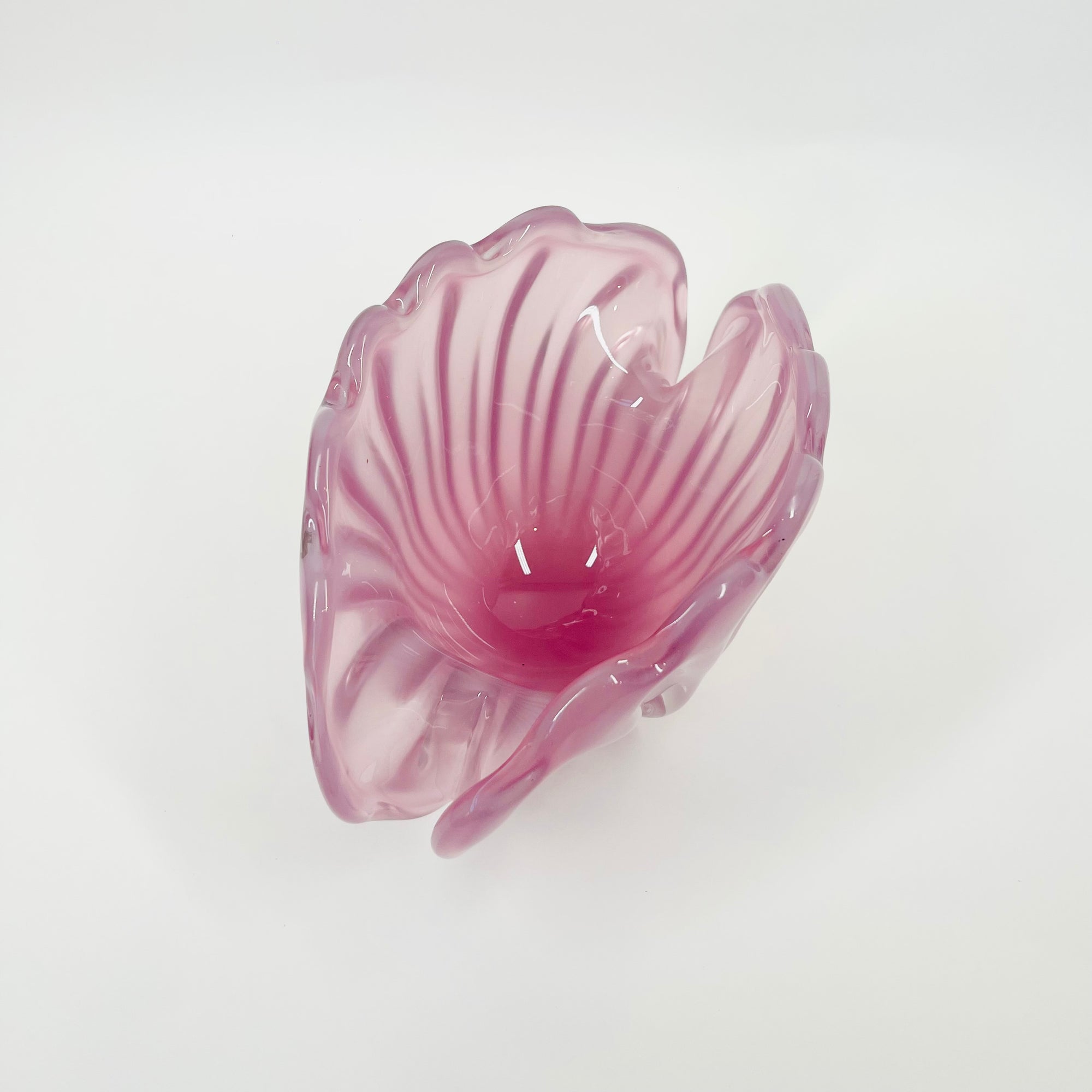 1950s PINK MURANO RIBBED OPALINE GLASS SHELL BOWL (MEDIUM)
