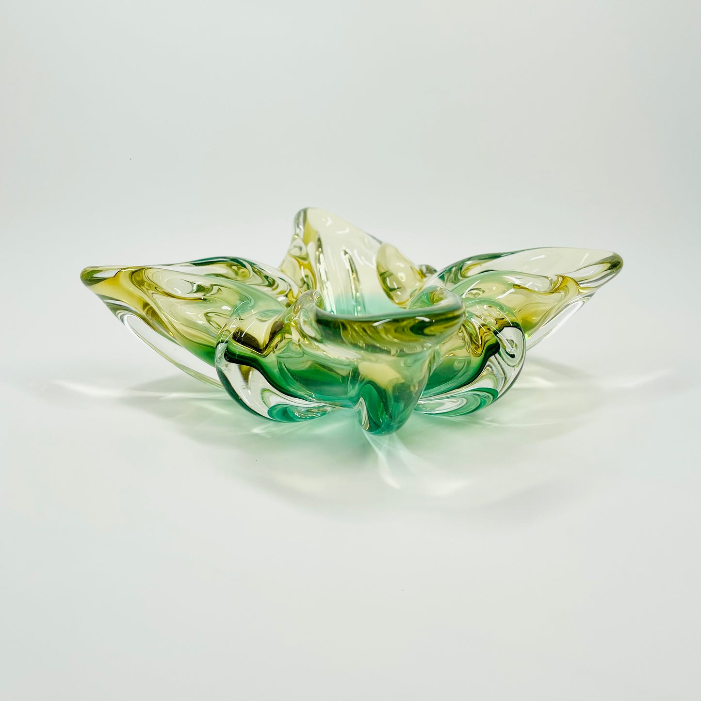 1970s JAPANESE HINERI GREEN YELLOW SOMMERSO GLASS ASHTRAY