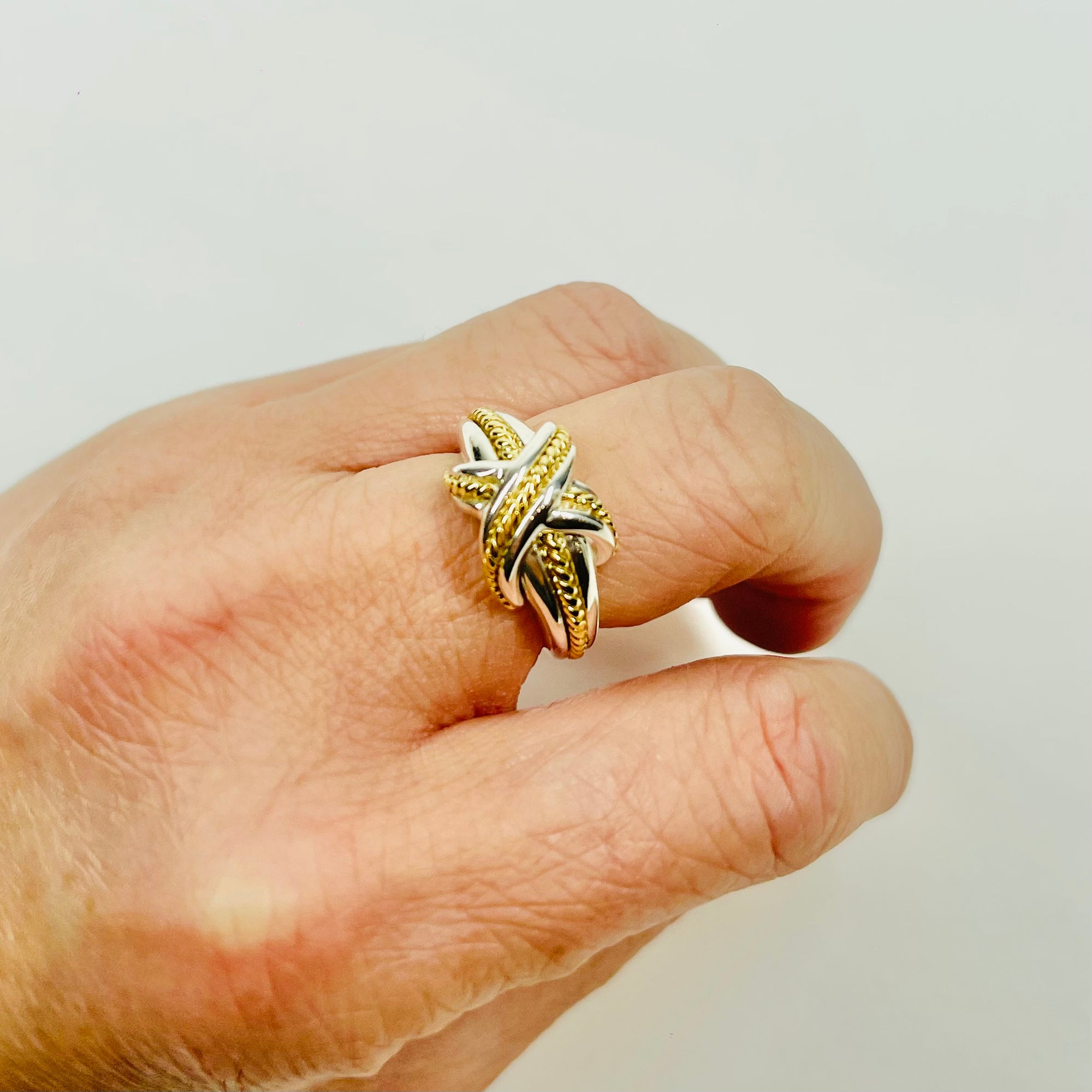 1980s VINTAGE TIFFANY &amp; CO SIGNATURE CROSS CABLE SILVER GOLD RING
