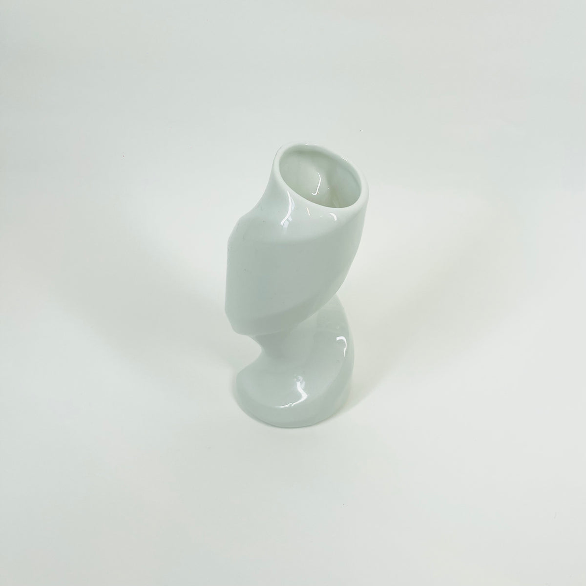 POST MODERN JAPANESE WHITE PORCELAIN POSY VASE
