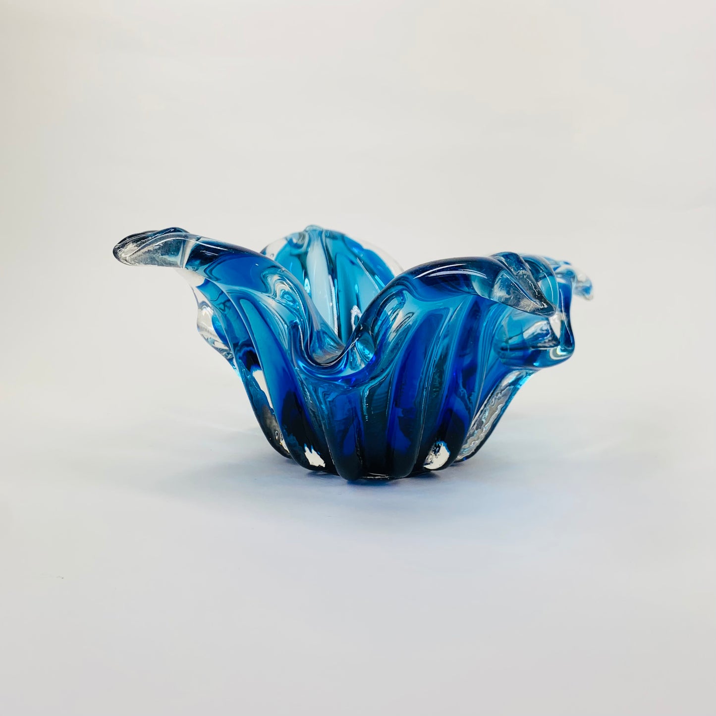 JAPANESE BLUE OMBRE PINCHED BOWL