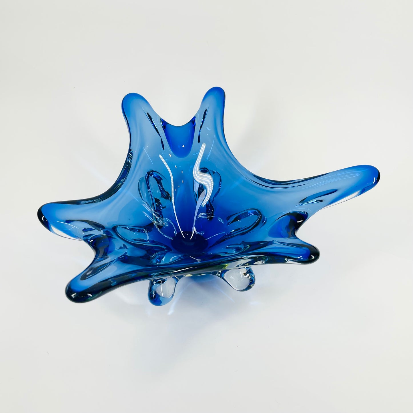 1940s URANIUM MURANO COBALT BLUE SOMMERSO GLASS BOWL