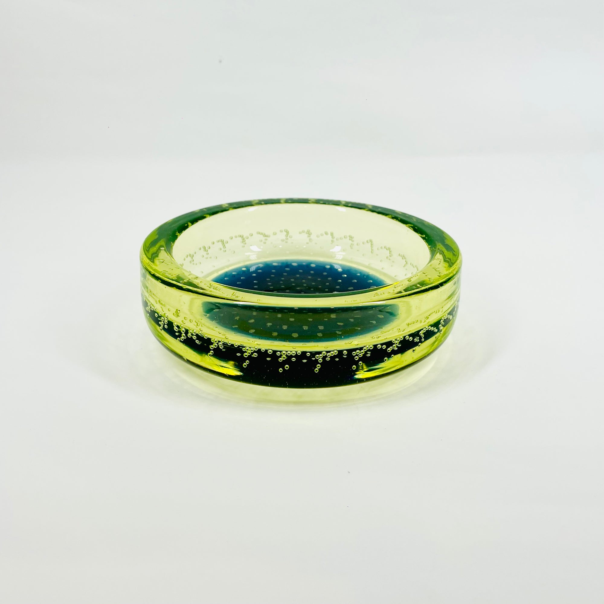 1950s GREEN BLUE MURANO URANIUM SOMMERSO GLASS BOWL/ASHTRAY WITH CONTROLLED BUBBLES