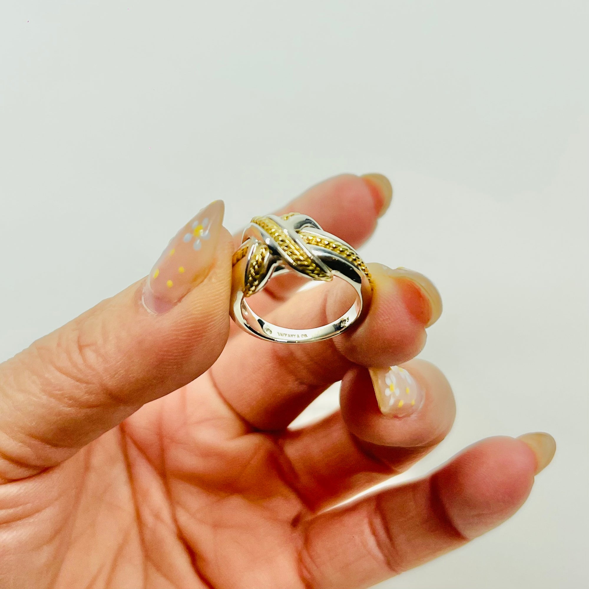 1980s VINTAGE TIFFANY &amp; CO SIGNATURE CROSS CABLE SILVER GOLD RING