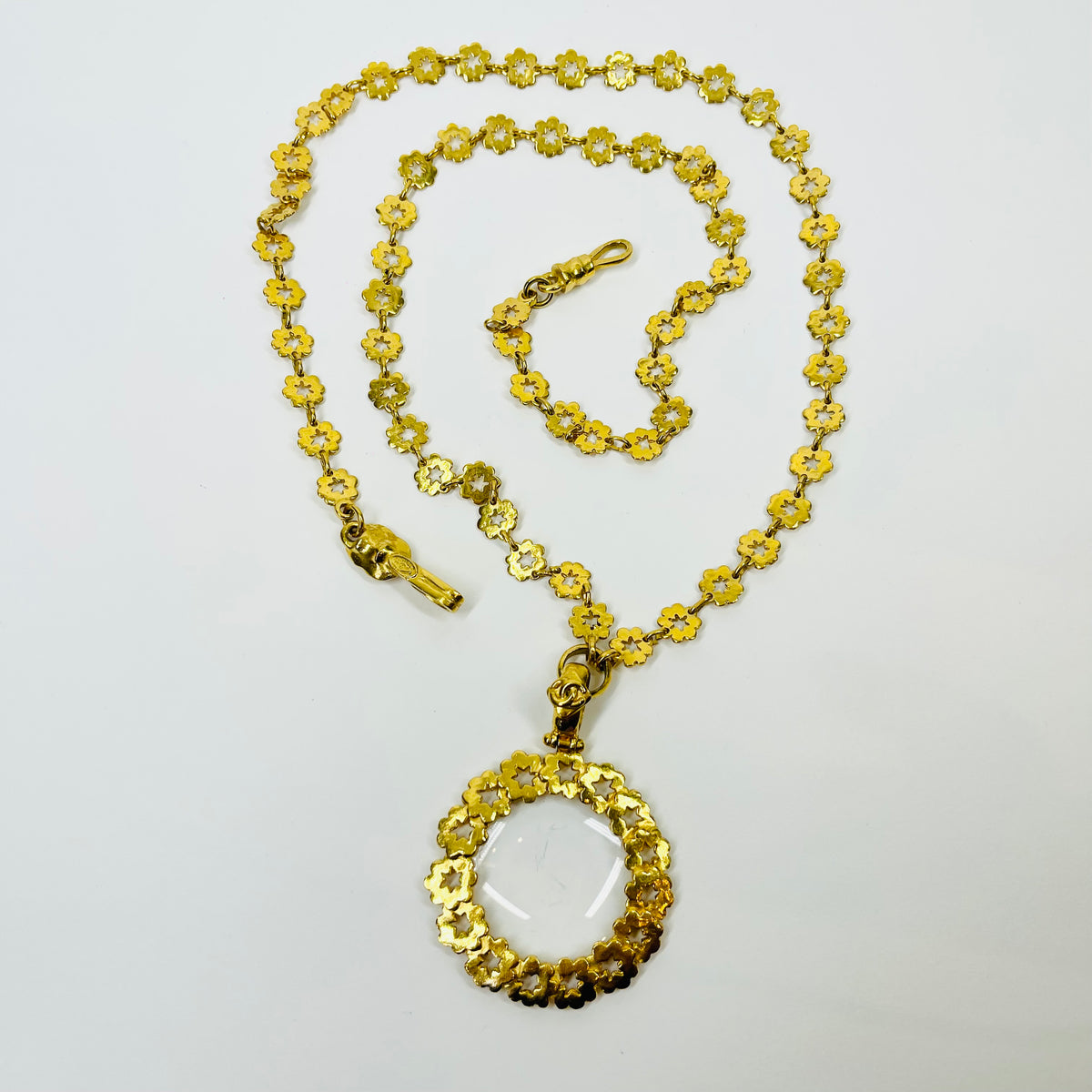 1980s CHANEL FLOWER STAR ETCHED LINKS CC LOGO MEDALLION GLASS LOUPE PENDANT NECKLACE/BELT