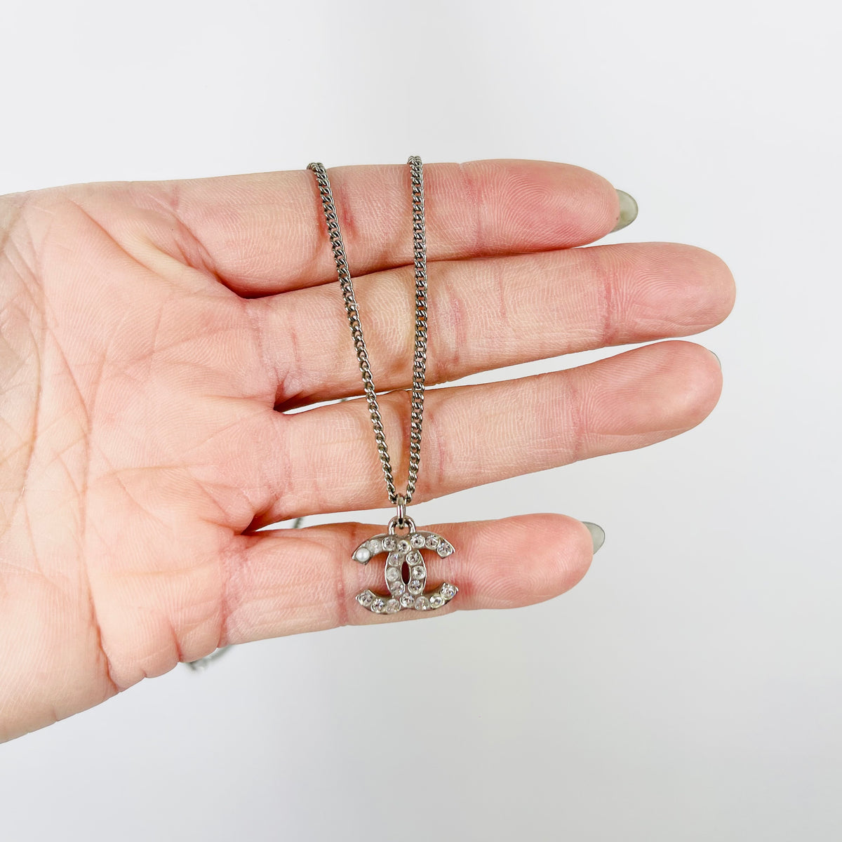 Y2K CHANEL DIAMANTÉ LOGO NECKLACE
