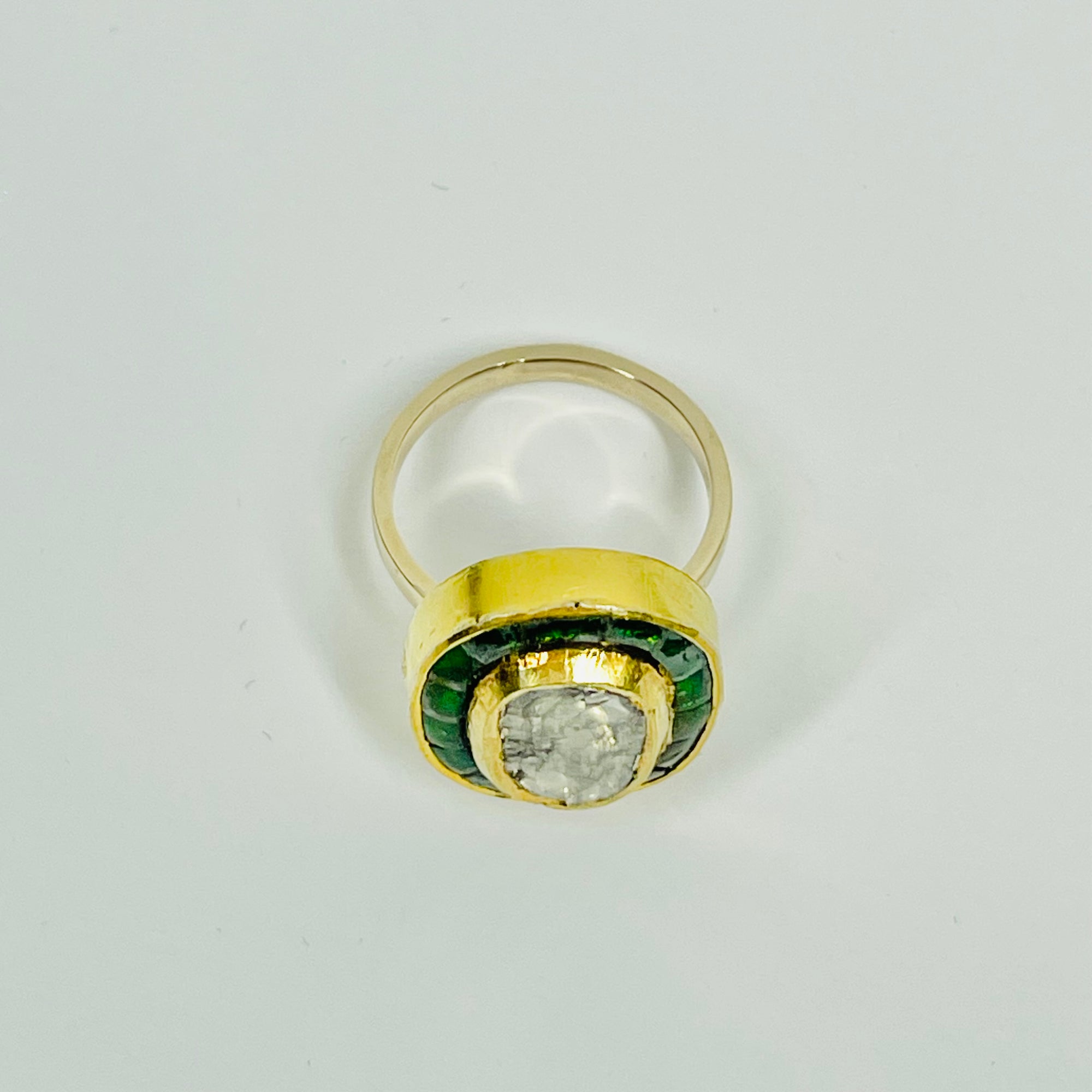 ANTIQUE 22K GOLD INDIAN POLKI RAW DIAMOND RING WITH GREEN ENAMEL