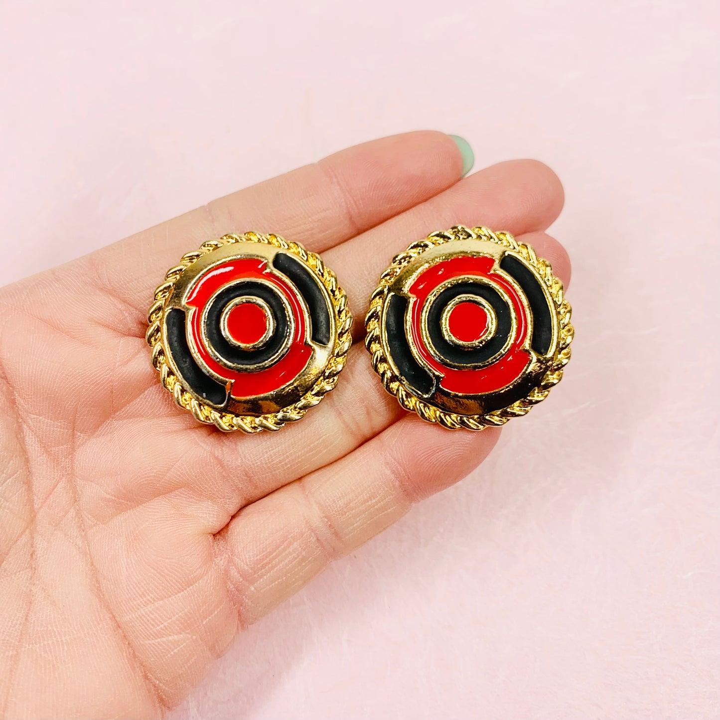 60s RED BLACK ENAMEL BUTTON EARRINGS