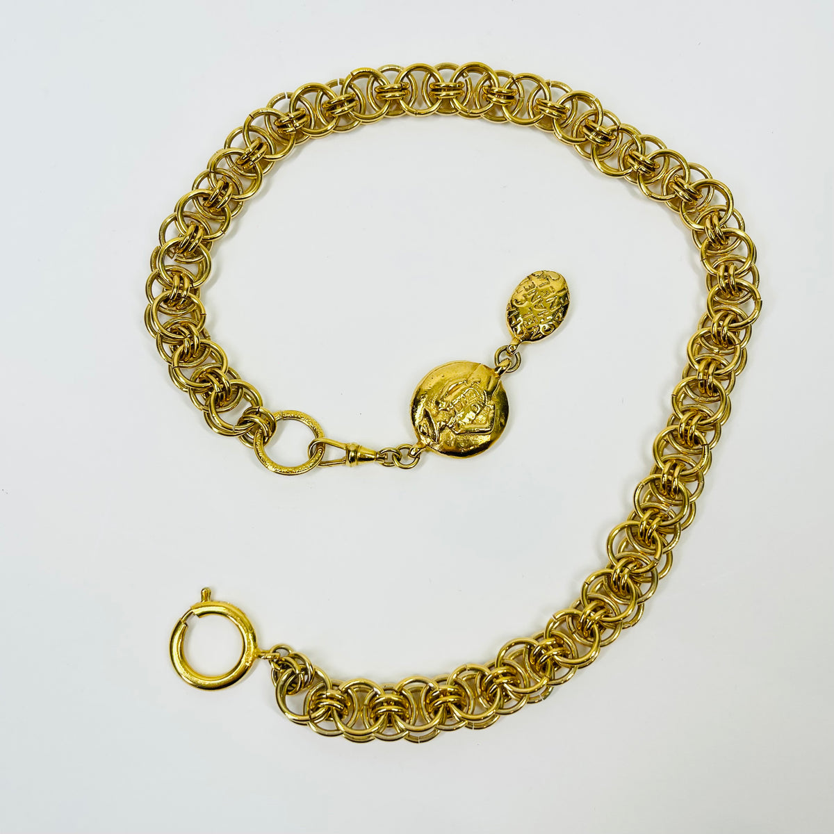 1980s CHANEL FANCY LINKS MADEMOISELLE PENDANT NECKLACE