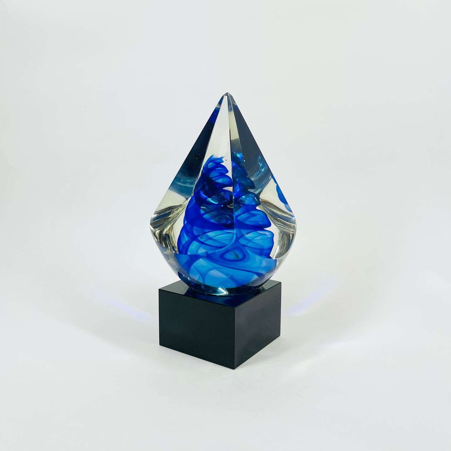 1980s FACETED MURANO COBALT BLUE ART GLASS OBELISK