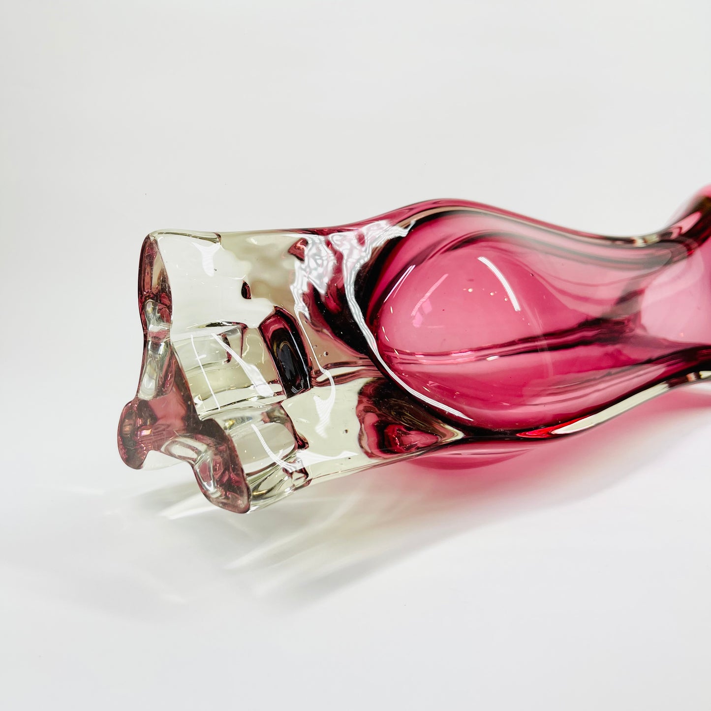 1970s MURANO PINK/CRANBERRY GLASS PAPERWEIGHT VASE