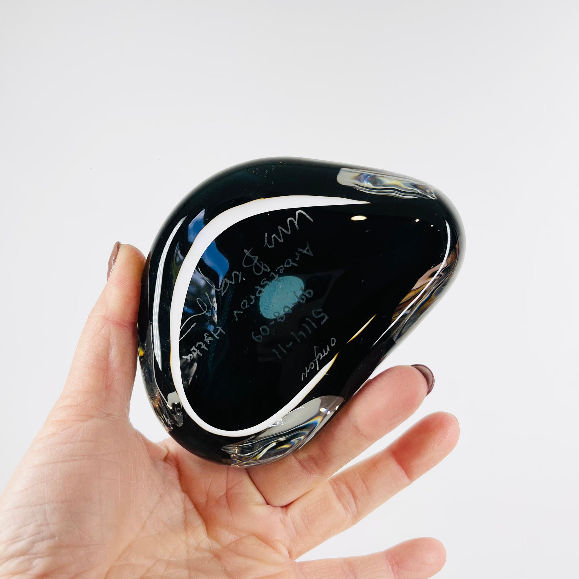 1999 ORREFORS SIGNED DARK BLUE GLASS STONE MINI BOWL/VASE