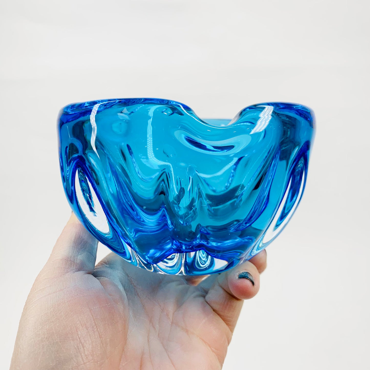 TURQUOISE MURANO PINCHED BOWL