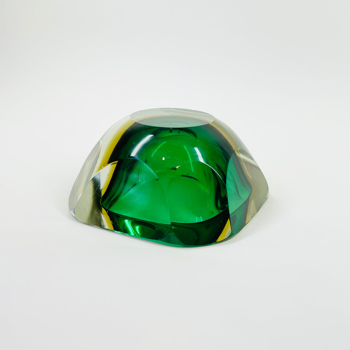 1950s MURANO MANDRUZZATO GREEN YELLOW SOMMERSO DIAMOND FACETED GLASS BOWL