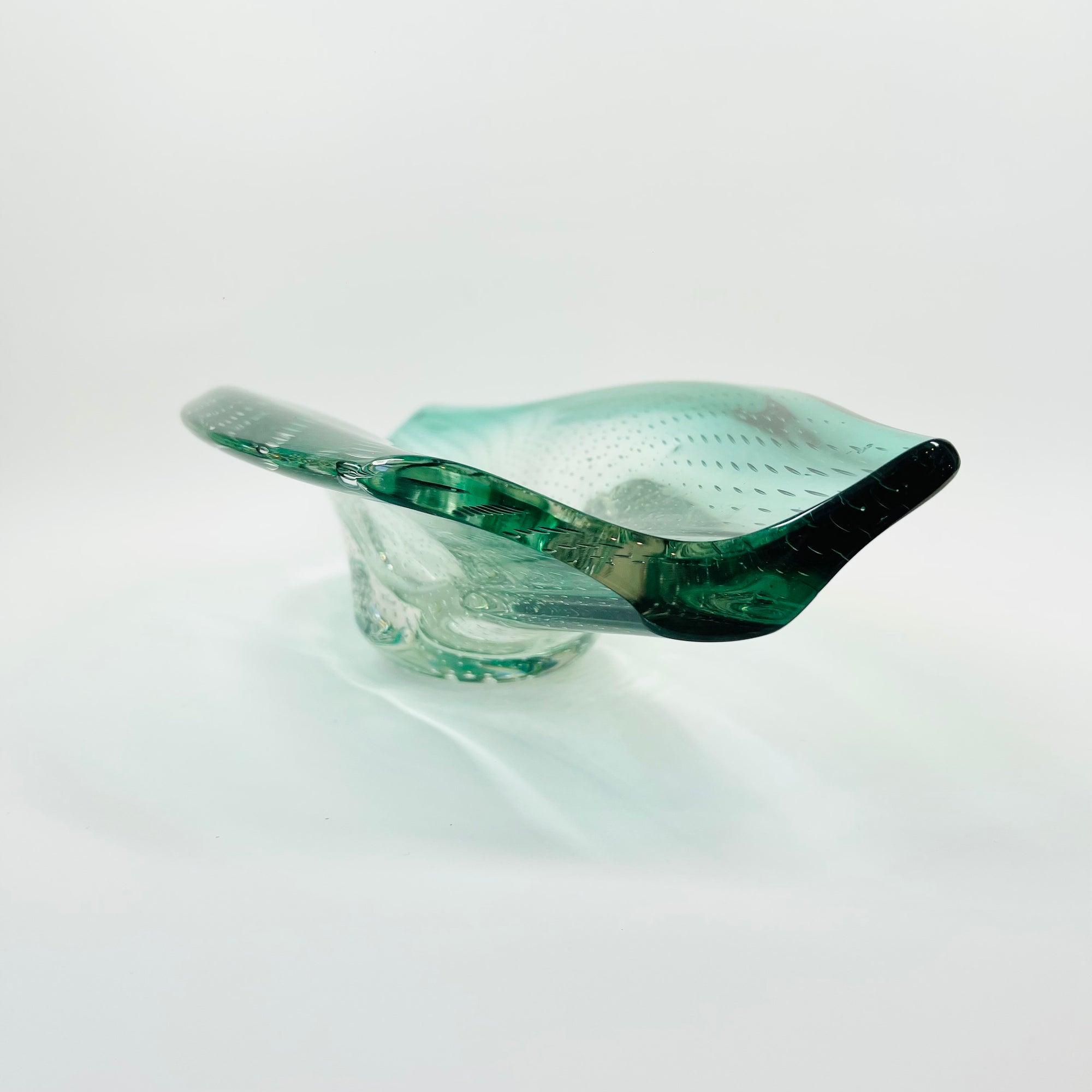 1950s MURANO TURQUOISE BLUE GLASS BOWL/ASHTRAY WITH CONTROLLED BUBBLES