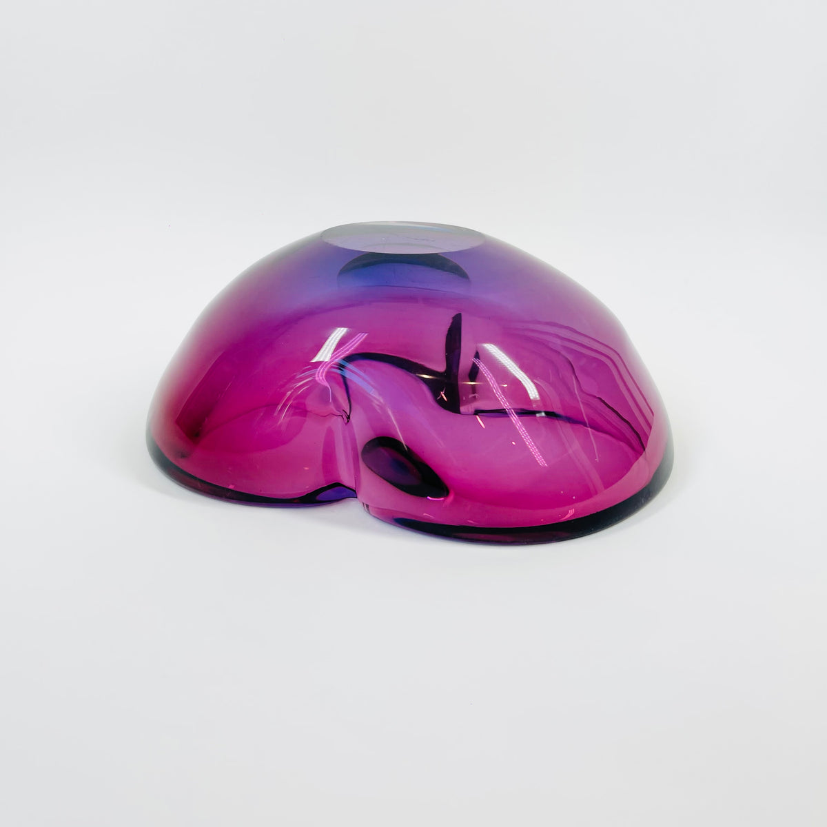 1960s PINK PURPLE COBALT BLUE SOMMERSO FACETED INFINITY GLASS BOWL