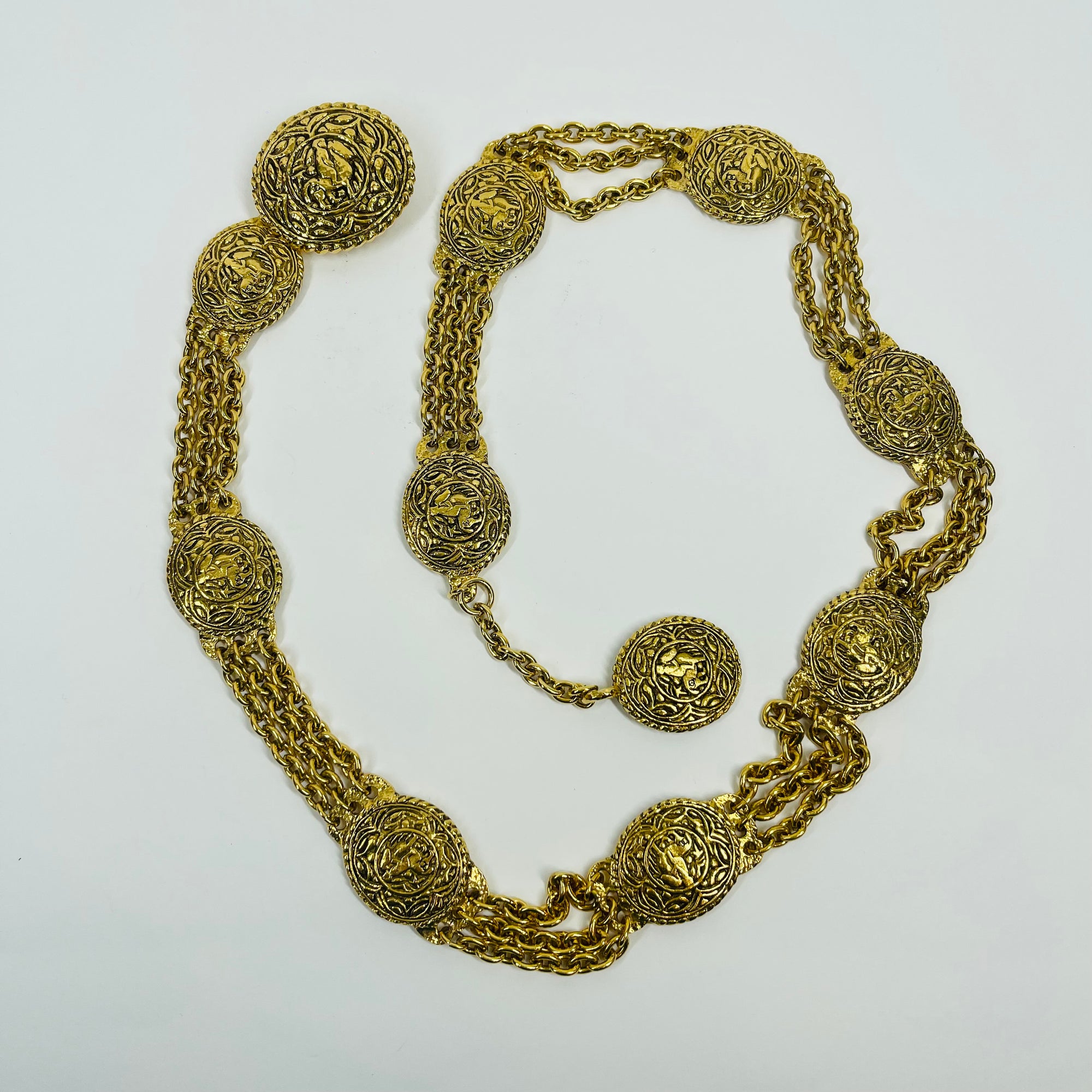 1980s CHANEL CC LOGO LEO LADY ON A LION MEDALLION NECKLACE/BELT