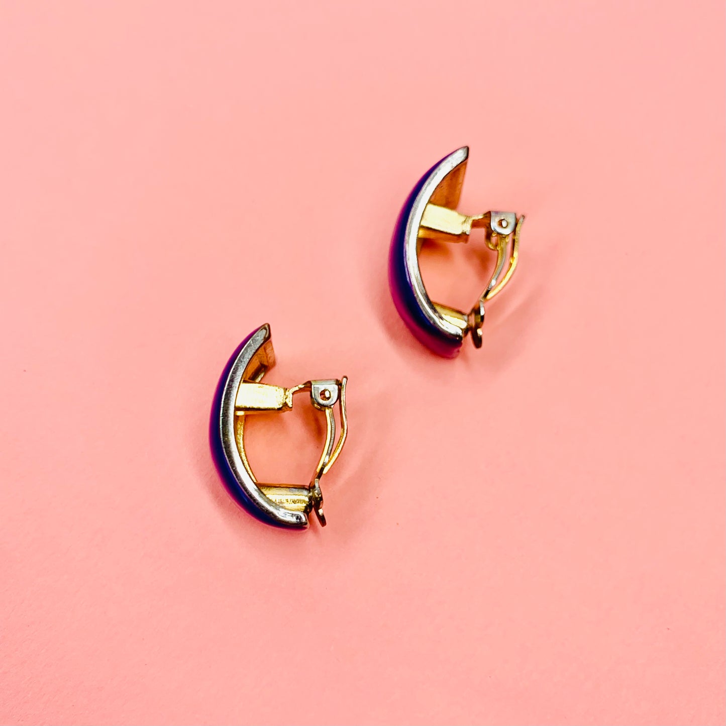 50s PURPLE ENAMEL EARRINGS