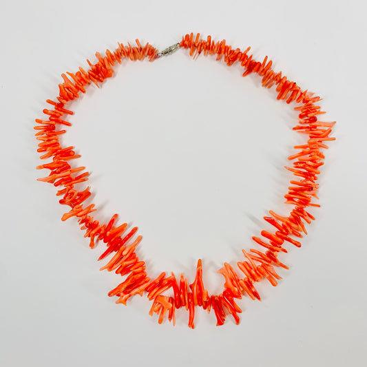 1950s STRUNG CORAL NECKLACE