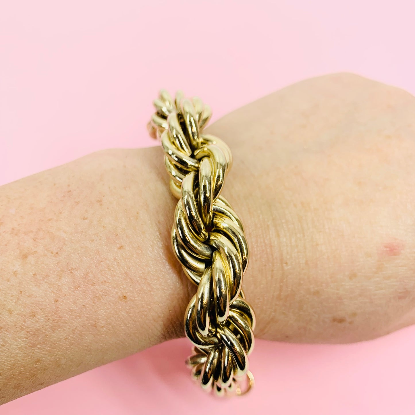 CHUNKY TWIST ROPE BRACELET