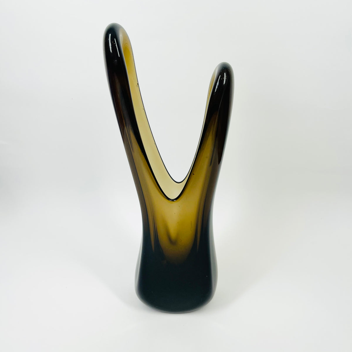 1960s MURANO BROWN SOMMERSO GLASS SWUNG VASE