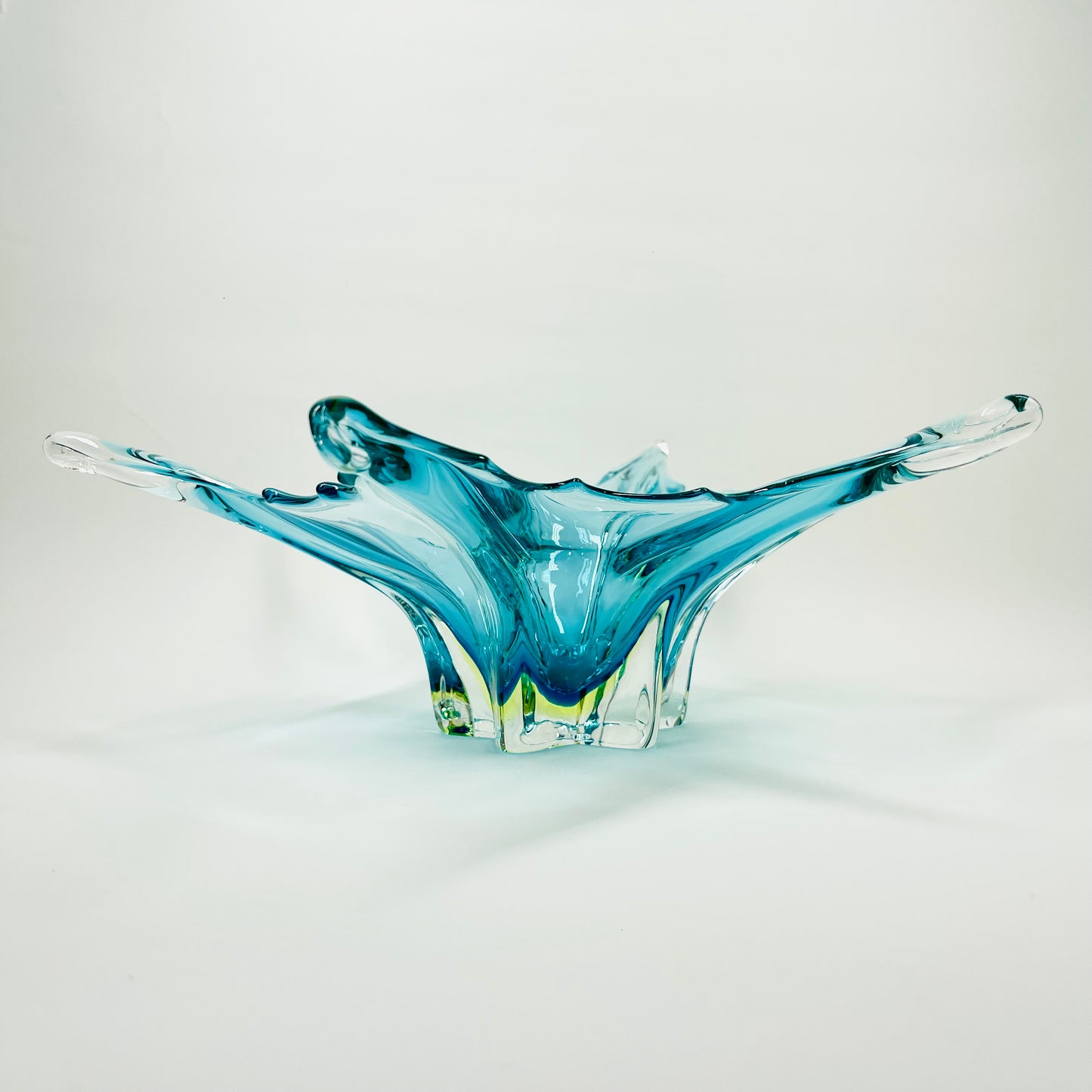 1940s URANIUM MURANO TURQUOISE SOMMERSO GLASS BOWL