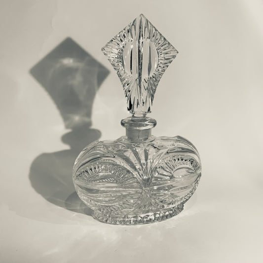 ANTIQUE ART DECO PERFUME BOTTLE