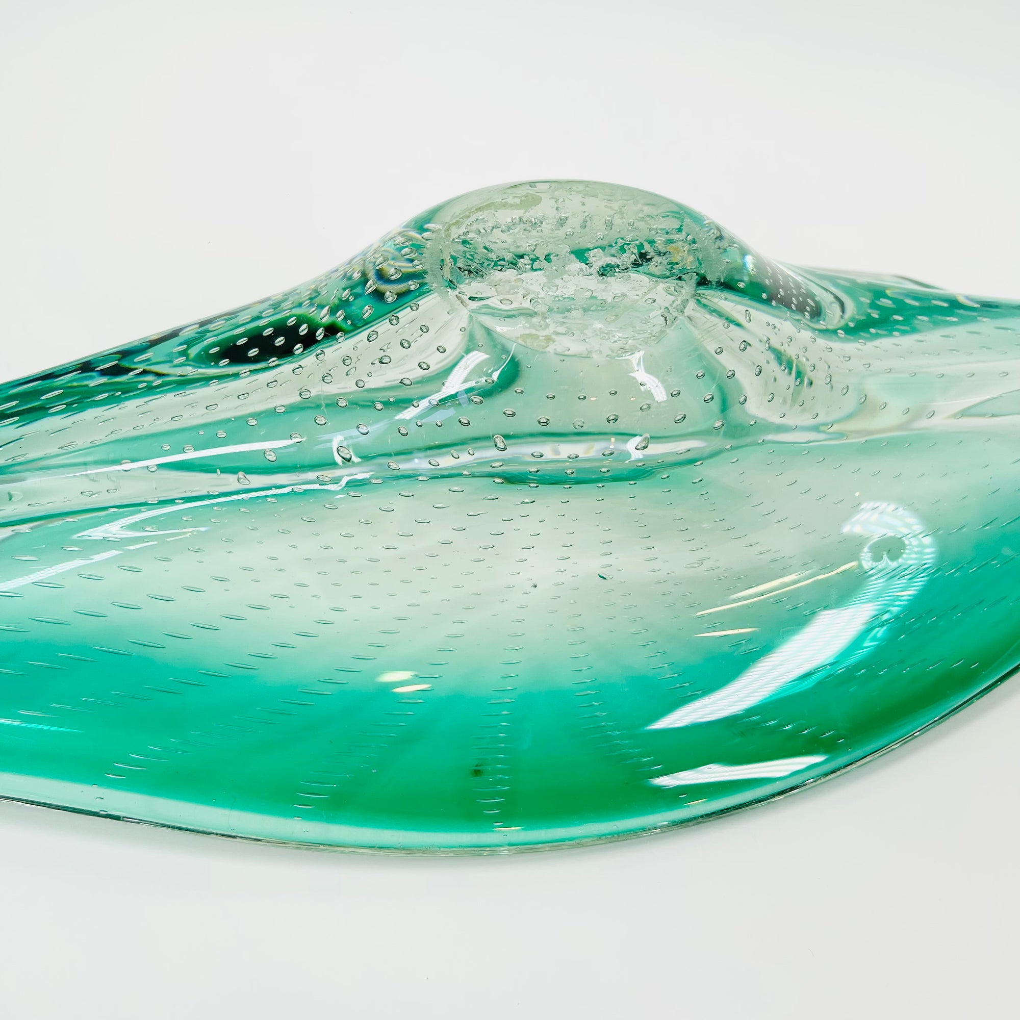 1950s MURANO TURQUOISE BLUE GLASS BOWL/ASHTRAY WITH CONTROLLED BUBBLES