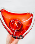 PINCHED RED GLASS PLATE